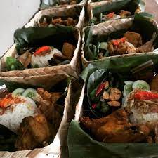 Nasi Liwet Sunda By Seeng Nini Makanan Dan Minuman Makanan Masakan