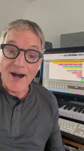 @davidlowemusic2's video Tweet