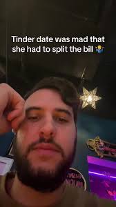 I dont even know her and she wanted to split the bill??? After SHE ordered  an appetizer that i didnt want!! THIS is what its like dating in MIAMI smh.  I gotta move somewhere else, these girls are ...