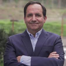 5 ciudades emergentes en México para invertir en bienes raíces en 2025. El  mercado inmobiliario en la Península de Baja California ha atraído a varios  inversionistas como empresarios, turistas y celebridades, logrando