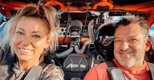 Celebrity Engagement Style: Tony Stewart and Leah Pruett