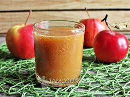 Discard spices and mash apples to a pulp. Apple Juice With Pulp For The Winter