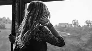 Committing with all her heart, she will devote herself. What Is The Cancer Woman Like In Love