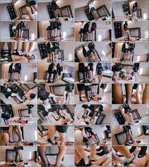 Taiwan Trample Club – 4 girls trample 1 carpet 03012020