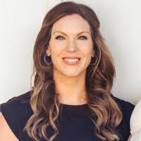 Jean Raver's Instagram, Twitter & Facebook