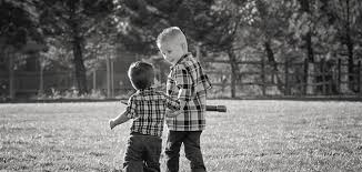 في موضوع اليوم ' أبيات شعر عن الأخ ' سنترككم مع باقة مختارة من أروع ما جاد به الشعر العربي من أبيات تتحدث عن إخوة الوفاء وخصالهم ، وإخوة الشقاء وقبحهم. Ø£Ù‚ÙˆØ§Ù„ Ø¹Ù† Ø§Ù„Ø£Ø®ÙˆØ© ÙÙŠ Ø§Ù„Ù„Ù‡ Ù…ÙˆØ¶ÙˆØ¹