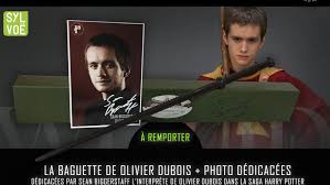 En octobre 2011, le magazine dance europe a inscrit olivier dubois parmi les 25 meilleurs danseurs du monde. Jusqu Au 17 Septembre 2019 Jeu Concours Remportez La Baguette Et Une Photo Dedicacees Par Sean Biggerstaff Alias Olivier Dubois La Plume De Poudlard Le Media 100 Harry Potter