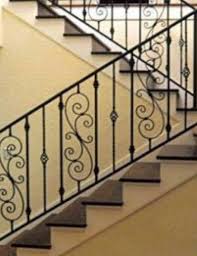 Menerima pesanan khusus maupun spesial pembuatan pintu pagar, pintu double, balkon, void balkon, railing tangga, tralis, kanopi, tangga layang dan tangga putar yang berkualitas dan harga terjangkau. Harga Railing Tangga Besi Minimalis Berbagai Model Murah Berkualitas Solusiruma Com