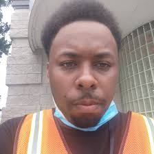 Lil Wayne might be a bigger hip hop artist than lil Boosie but lil Boosie  is a better lyricist than Lil Wayne 🤷