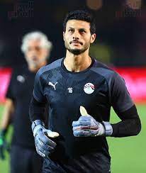 عبد العزيز محمد الشناوي(1329 ـ 1406هـ/1911 ـ 1986م)مؤرخ، أكاديمي.حصل على دبلوم معهد التربية العالي بالقاهرة، شغل وظيفة أستاذ كرسي التاريخ في كلية اللغة العربية بالأزهر بعد حصوله علىالدكتوراه من جامعة الإسكندرية عام 1953 م. ØµÙˆØ± Ù…Ø­Ù…Ø¯ Ø§Ù„Ø´Ù†Ø§ÙˆÙŠ Ø¥Ù‚Ø±Ø£ ØµÙˆØ± Ù…Ù†Ø© Ø¹ØµØ§Ù… Ù…Ø­Ù…Ø¯ Ø§Ù„Ø´Ù†Ø§ÙˆÙŠ Ø§Ø¨Ù† Ù…Ø­Ù…Ø¯ Ø§Ù„Ø´Ù†Ø§ÙˆÙŠ Ù…Ø­Ù…Ø¯ Ø§Ù„Ø´Ù†Ø§ÙˆÙŠ