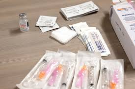The moderna vaccine is 94.5% effective against coronavirus, according to early data released monday by the company, making it the second vaccine in the united states to have a stunningly high. Feds May Cut Moderna Vaccine Doses In Half So More People Get Shots Warp Speed Adviser Says Politico
