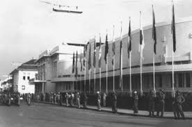 Wilujeng sumping di blog kota bandung jawabarat indonesia. Usia 210 Tahun Ini Sekilas Sejarah Kota Bandung Dara Co Id