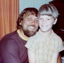 Paula Conn's Instagram, Twitter & Facebook