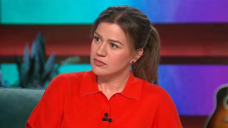 Where Is Kelly Clarkson & When Will She Return to Her Talk Show?