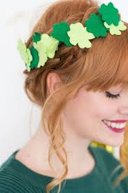 Get Ready for St. Patrick's Day With This Fancy Clover Crown