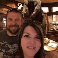 How to grease the swing boom cylinder pivot