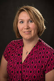 Lisa Kane's Instagram, Twitter & Facebook