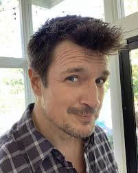 He looks more like nathan drake than nathan drake in here : r/uncharted