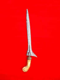 Dhapur singa ricikan i ik : Keris Pasopati Mangkubumi Pamor Mrutu Sewu With Images Pocket Knife Knife