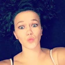 Hannah Wayne (@hannah_wayne93)