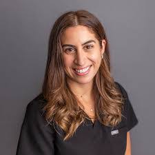 Alyssa Karam's Instagram, Twitter & Facebook