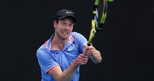 V van de zandschulp b. Oud Coach Haase Nu Op Pad Met Debutant Van De Zandschulp Botic Kan Met Bijna Iedereen Mee Tennis Ad Nl