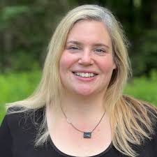 Melanie Doherty's Instagram, Twitter & Facebook