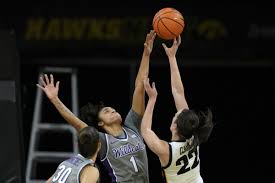 Caitlin Clark, No. 2 Iowa struggle offensively and fall 65-58 to Kansas  State - The San Diego Union-Tribune