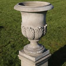 Jossandmain.com has been visited by 100k+ users in the past month Stoneware Garden Ornaments Handcrafted By Dragonstone