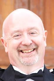 Bob Mcqueen's Instagram, Twitter & Facebook