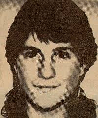 Stephanie Stroh's Instagram, Twitter & Facebook