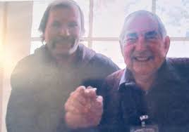 Hi all! I just wanted to introduce myself and share a photo that I took I'm  the dark haired one