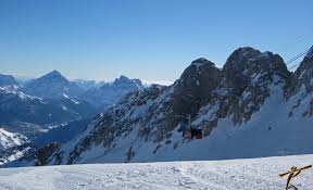 La funivia marmolada compie cinquant'anni. Malga Ciapela Marmolada