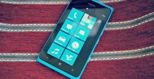 Poti alege dintre o multime de produse la promotie, in functie de preferintele tale. Trei Telefoane De CumpÄƒrat FÄƒrÄƒ Abonament De La Germanos Nokia Lumia 920 Blackberry Z10 Nokia Lumia 900 Gadget Ro Hi Tech Lifestyle