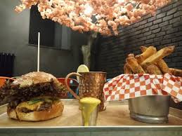 Traumkuh Hamburg 14 Bewertungen Bei Tripadvisor Auf Platz 637 Von 3 804 Von 3 804 Hamburg Restaurants Mit 4 5 5 Von Restaurant Hamburg Hamburg Eimsbuttel