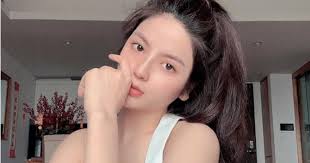 Người thân tiết lộ nguyên nhân 'tình tin đồn' Quang Hải