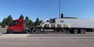 The owner has had it for 1 year. Here S Everything We Know About The Tesla Semi Truck