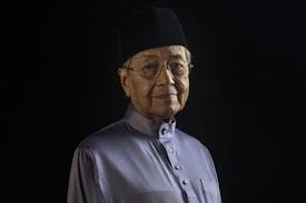 Pontian, sept 21 — datuk dr md farid md rafik, who died early this morning, was laid to rest at the sheikh haji ahmad waqf muslim cemetery in kampung chokoh, serkat, near here at 5.30pm today. 28 Ministers 24 Deputies In Mahathir S Full Cabinet Report Today
