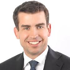 I'm happy to share that I've started a new position as Head of Australia  Macro Sales at Deutsche Bank!