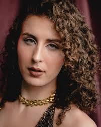 Madison Stanton's Instagram, Twitter & Facebook