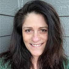 Kristi Rees's Instagram, Twitter & Facebook