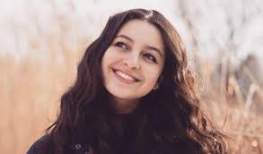 Ana Villa's Instagram, Twitter & Facebook