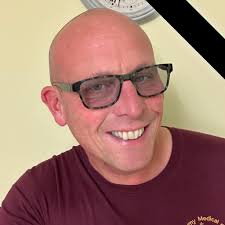 🎖️ Last week Mark Panton, a leading operations manager in Ipswich, was  presented with his 20-year long service and good conduct medal by chief  executive Neill Moloney. Congratulations, Mark