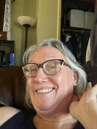 How to find relatives or people who knew Verna A. Lindstrom and Everett  Lindstrom from Kenosha and Shell Lake, Wisconsin?