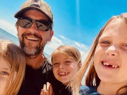 Fundraiser for Lisa Hill by Brinley Ferguson : In memory of Adam Hill,  supporting Peyton Addison and Reese