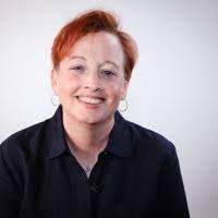 Ellen Bruce's Instagram, Twitter & Facebook