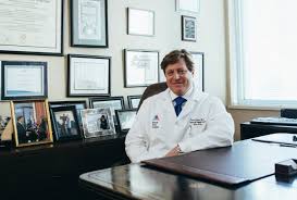 Перевод слова cabinet, американское и британское произношение, транскрипция, словосочетания, примеры использования. 10 Beneficii Ale Unui Program De Gestiune Pentru Cabinete Medicale