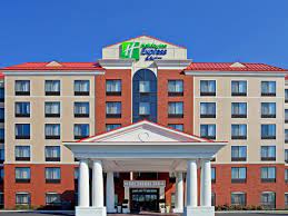 The quality inn kamloops hotel is ten miles from kamloops airport and 14 miles from the british columbia wildlife park. Albany Airport Hotels In Latham Ny Holiday Inn Express Suites Albany North Latham