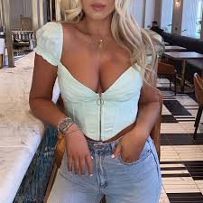 صور اجمل بنات بملابس ضيقه ومثيره. Ø§Ù„Ø³ÙØ§Ø±Ø© Ø®Ø· Ø§Ù„Ø¹Ø±Ø¶ ØªØªØ¢ÙƒÙ„ Ø¨Ù†Ø§Øª Ù…Ù„Ø§Ø¨Ø³ Ø¶ÙŠÙ‚Ù‡ Type Up Com