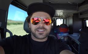 Zac efron is starring in a remake of the 1987 movie three men and a baby for disney+, and now we desperately need to know who the other two men are. Youtube Facing Criticism After Promoting Zac Efron S New Channel Instead Of Resident Creators Tubefilter